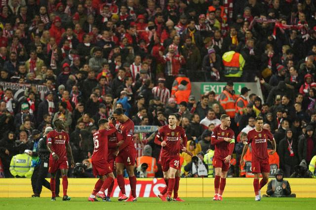 詹姆斯31+10库里38分里夫斯绝杀 湖人险胜勇士