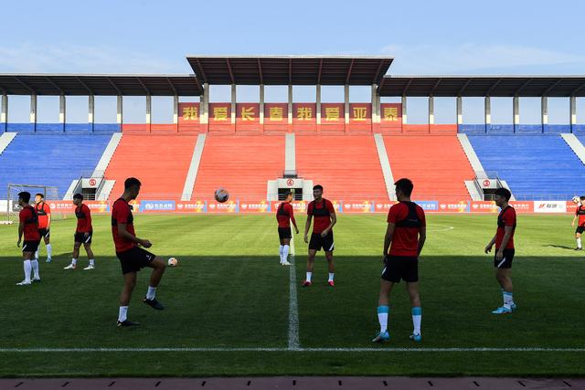 C罗=欧国联最高龄双响球员 他都快40岁了！